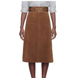 Gucci Size 46 Camel Suede Skirt w/Web & Horsebit. New with tags 20-21 FW